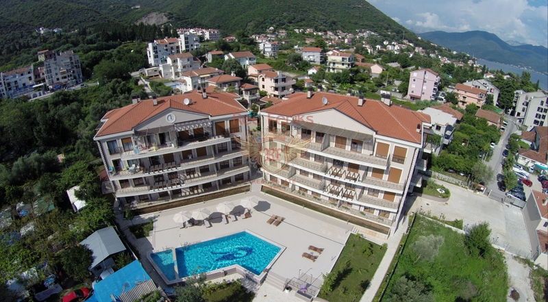 Квартира в Херцег-Нови, Черногория, 86 м2