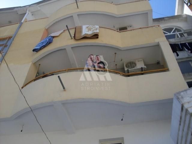 Квартира в Баре, Черногория, 46 м2