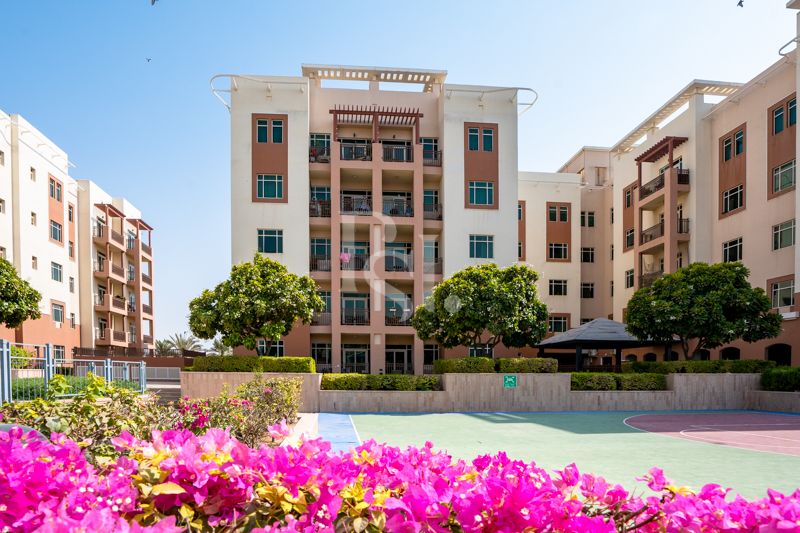 Апартаменты в Абу-Даби, ОАЭ, 98 м2