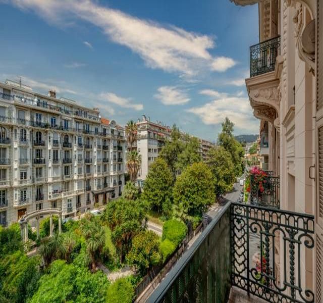 Апартаменты в Ницце, Франция, 131 м2