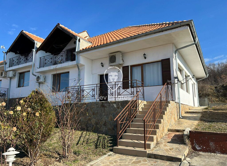 Дом на Солнечном берегу, Болгария, 212 м2