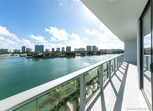 Апартаменты в Майами, США, 2 150 м2