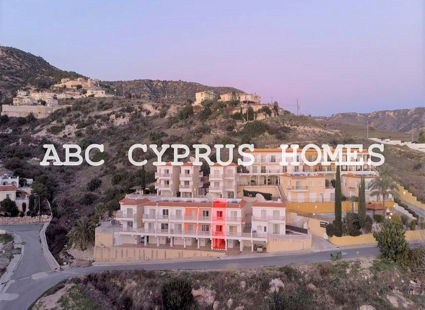 Дом в Пафосе, Кипр, 100 м2