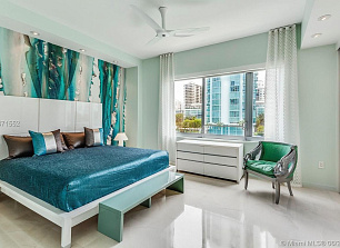 Апартаменты в Майами, США, 210 м2