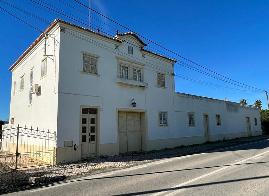 Поместье в Алгарве, Португалия, 8 080 сот.