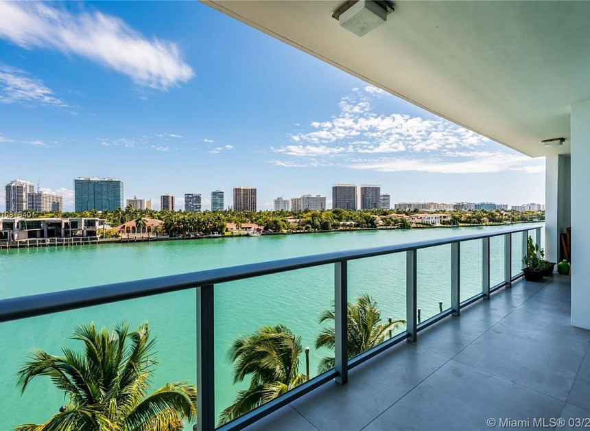 Апартаменты в Майами, США, 190 м2