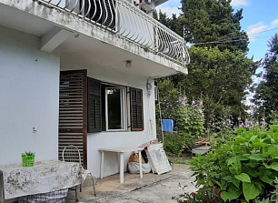 Дом в Херцег-Нови, Черногория, 120 м2