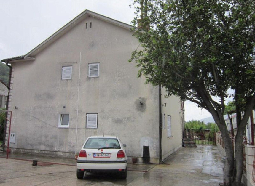 Дом в Херцег-Нови, Черногория, 220 м2