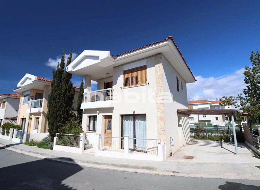 Дом в Пафосе, Кипр, 93.45 м2