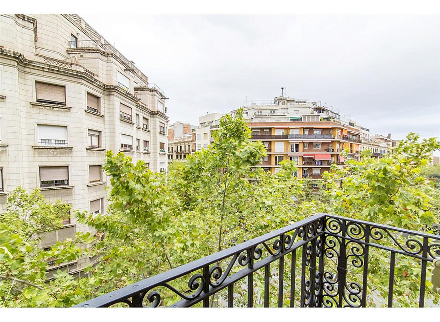 Квартира в Барселоне, Испания, 66 м2