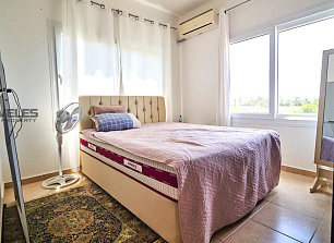 Квартира в Кирении, Кипр, 90 м2