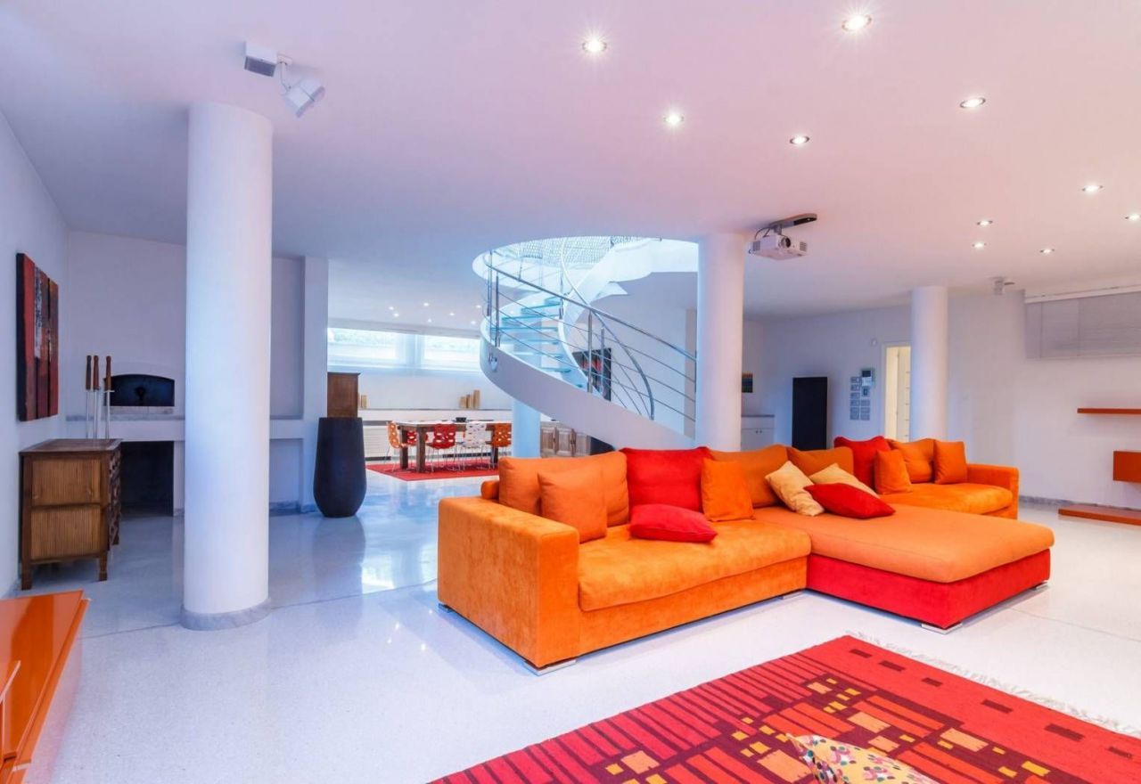 Вилла в Форте деи Марми, Италия, 560 м2 фото 4