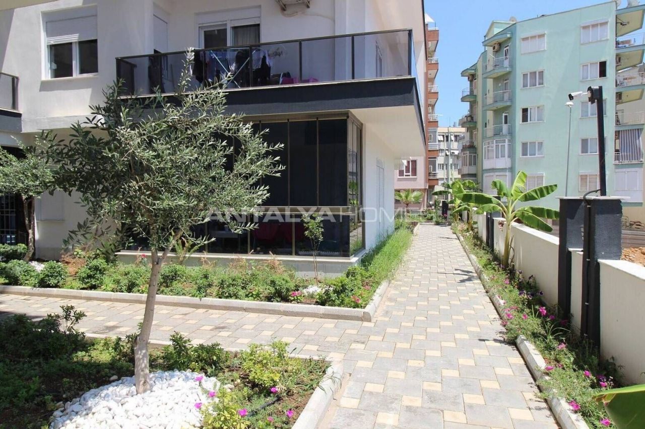 Апартаменты в Анталии, Турция, 70 м2 фото 2