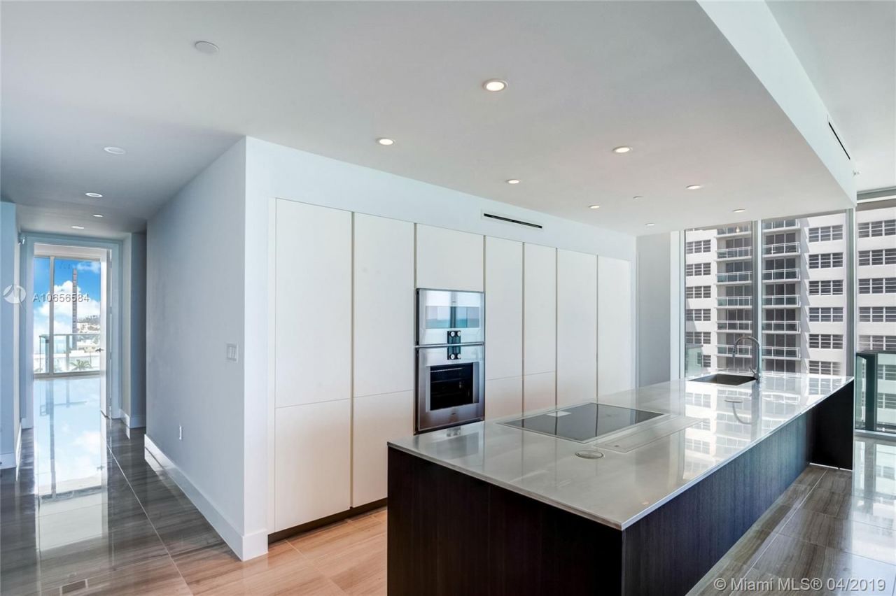 Квартира в Майами, США, 210 м2 фото 3