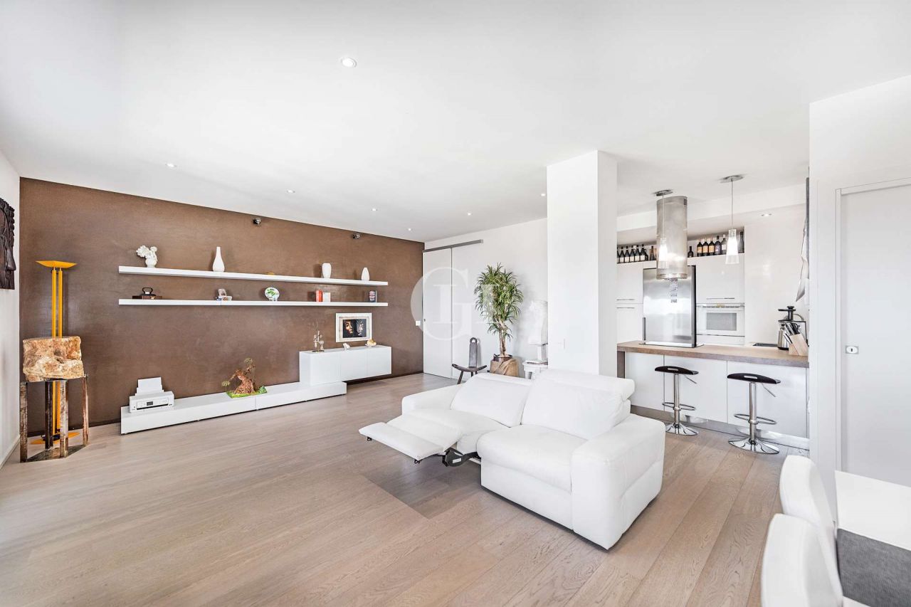 Пентхаус у озера Гарда, Италия, 100 м2 фото 3