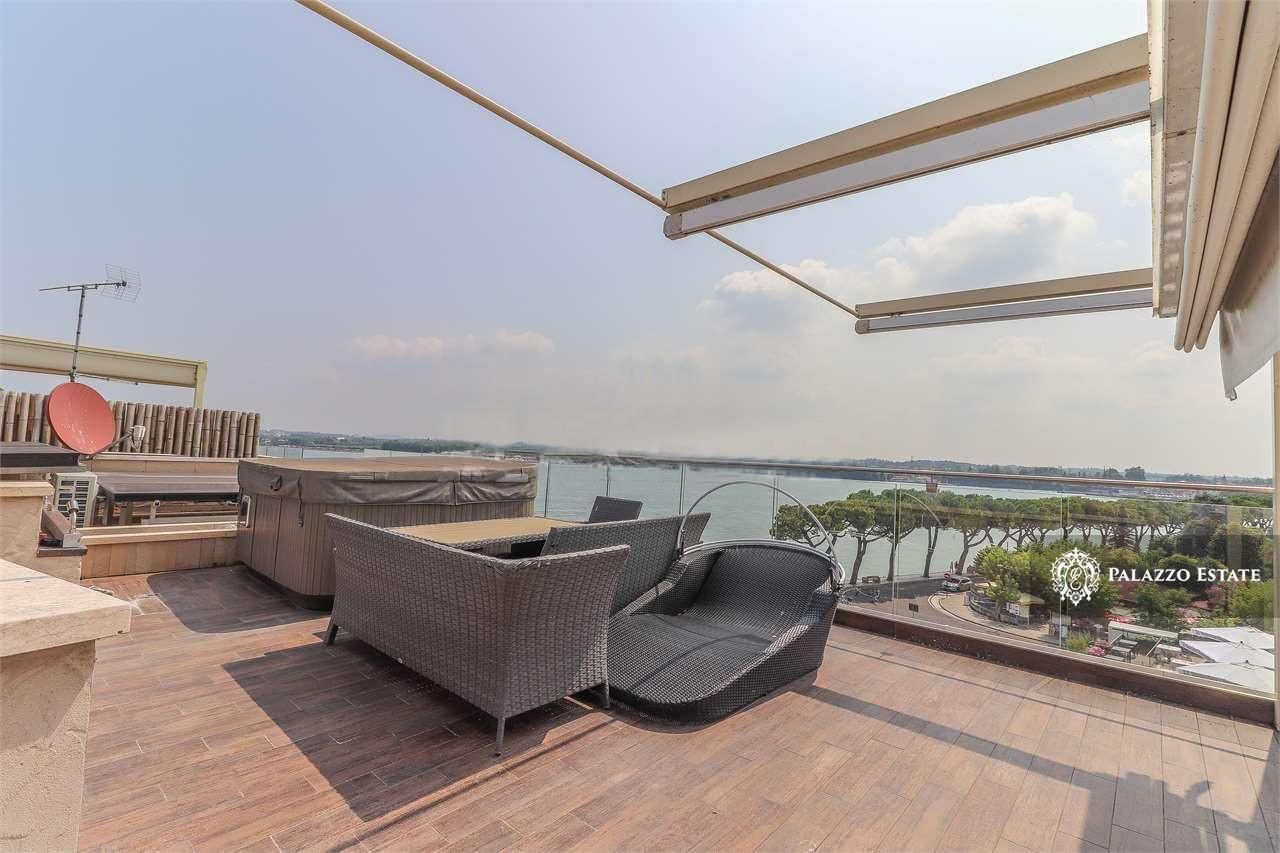 Апартаменты в Пескьера-дель-Гарде, Италия, 200 м2 фото 3