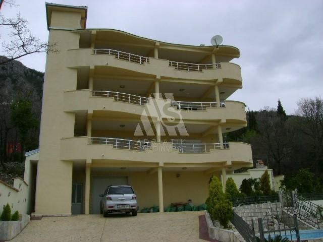 Дом в Сутоморе, Черногория, 484 м2 фото 1