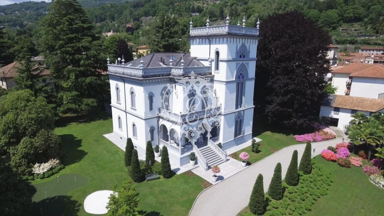 Вилла в Лезе, Италия, 781 м2 фото 1