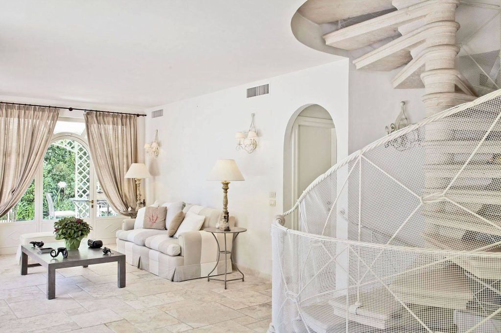 Вилла в Форте деи Марми, Италия, 470 м2 фото 2