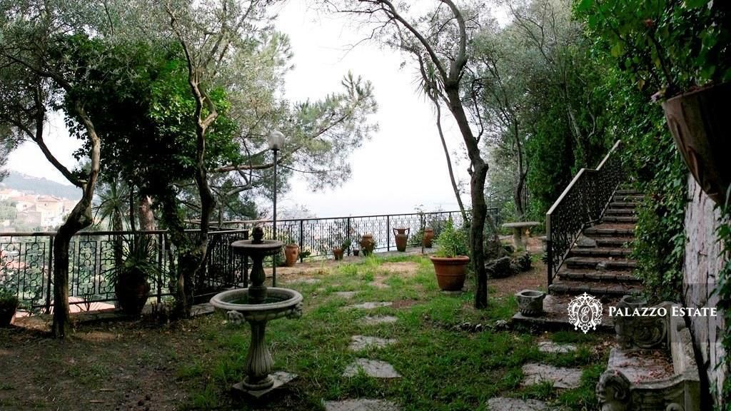 Вилла в Дзоальи, Италия, 500 м2 фото 3