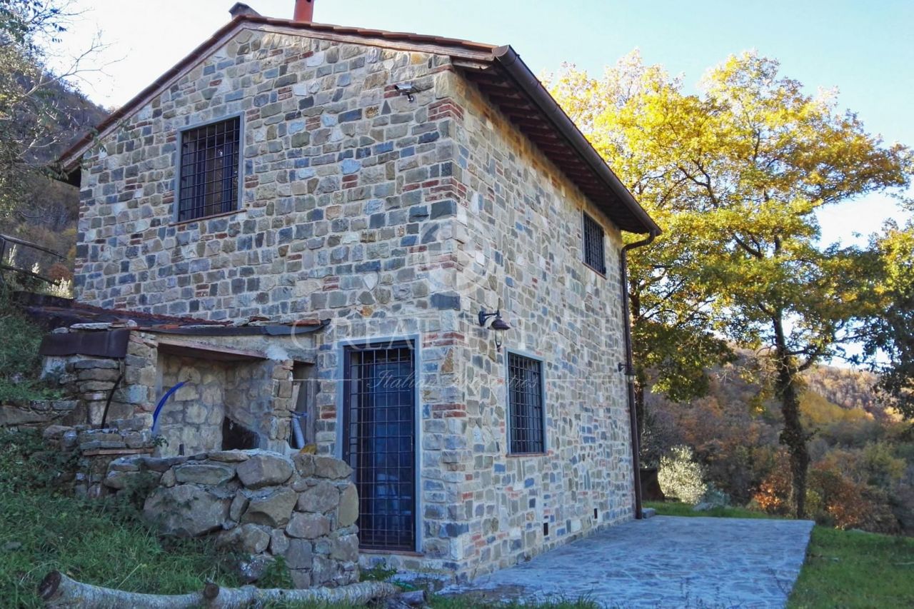Дом в Греве-ин-Кьянти, Италия, 361.45 м2 фото 2