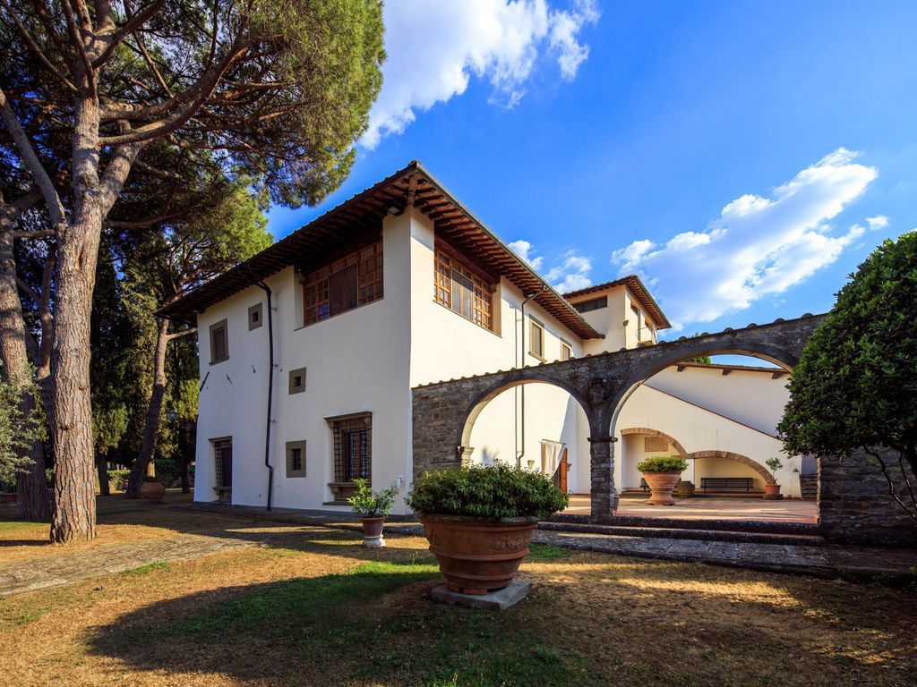 Вилла во Флоренции, Италия, 1 730 м2 фото 2