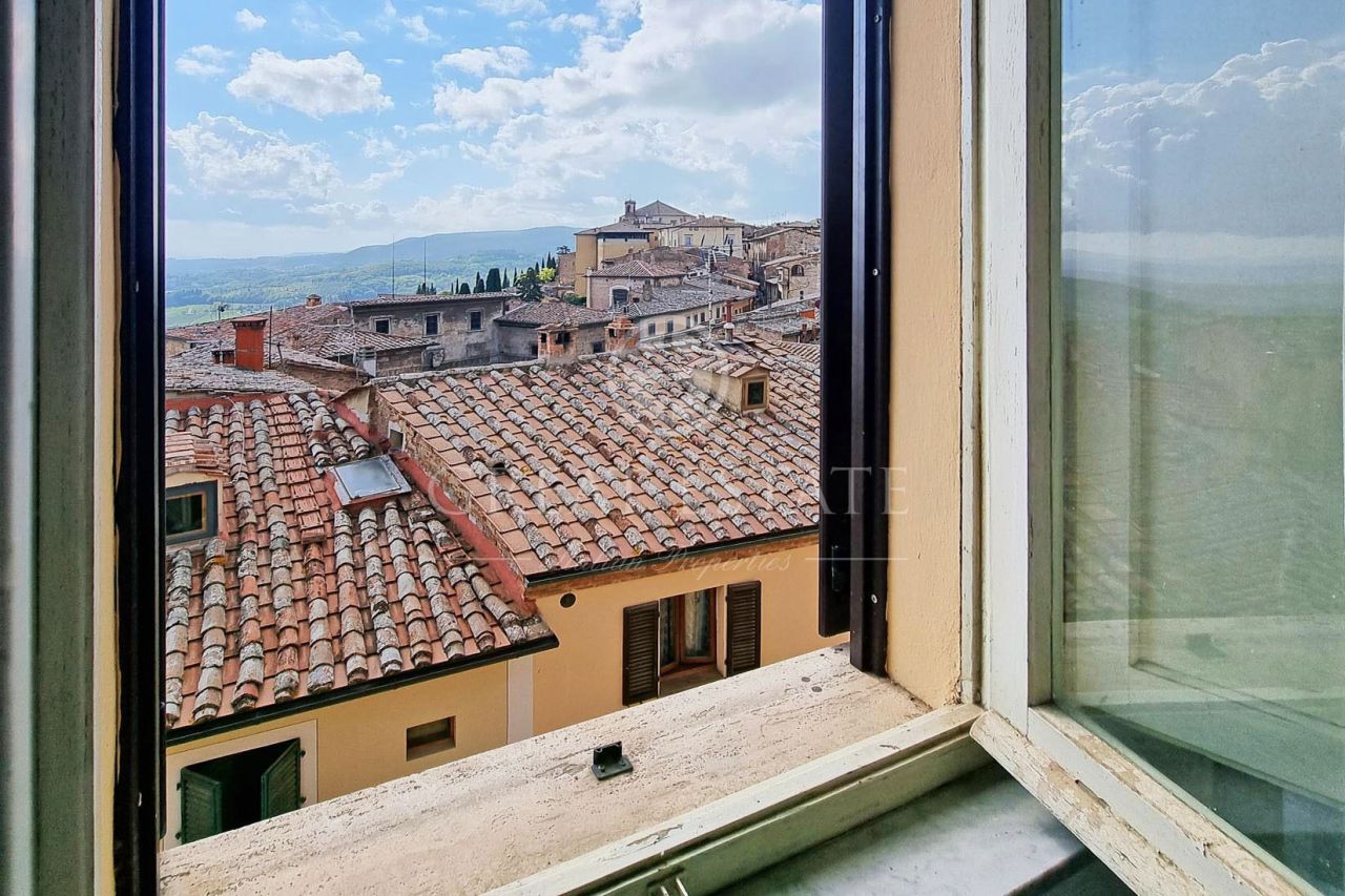 Апартаменты в Монтепульчано, Италия, 217 м2 фото 4