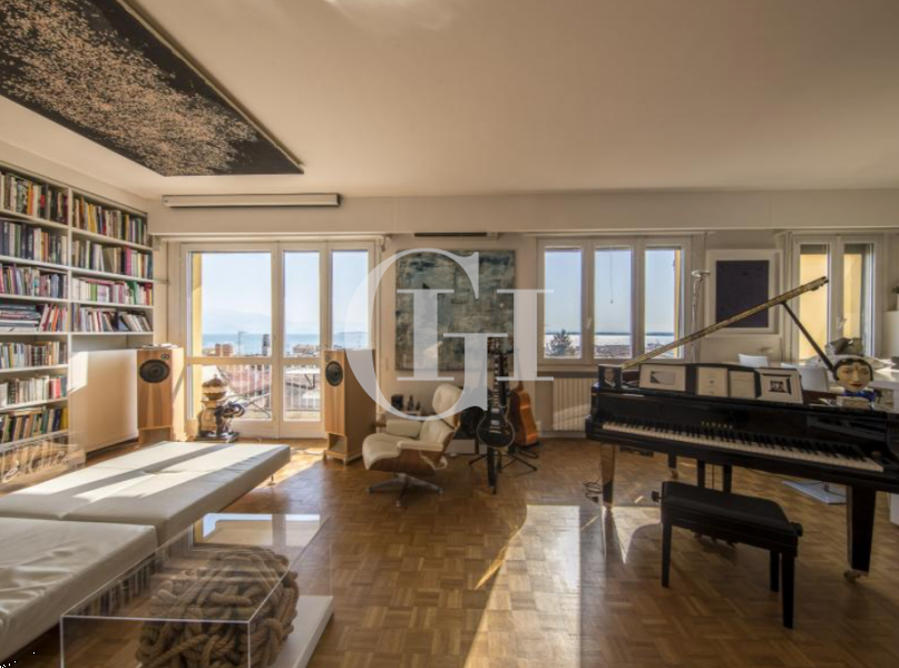 Пентхаус у озера Гарда, Италия, 95 м2 фото 1