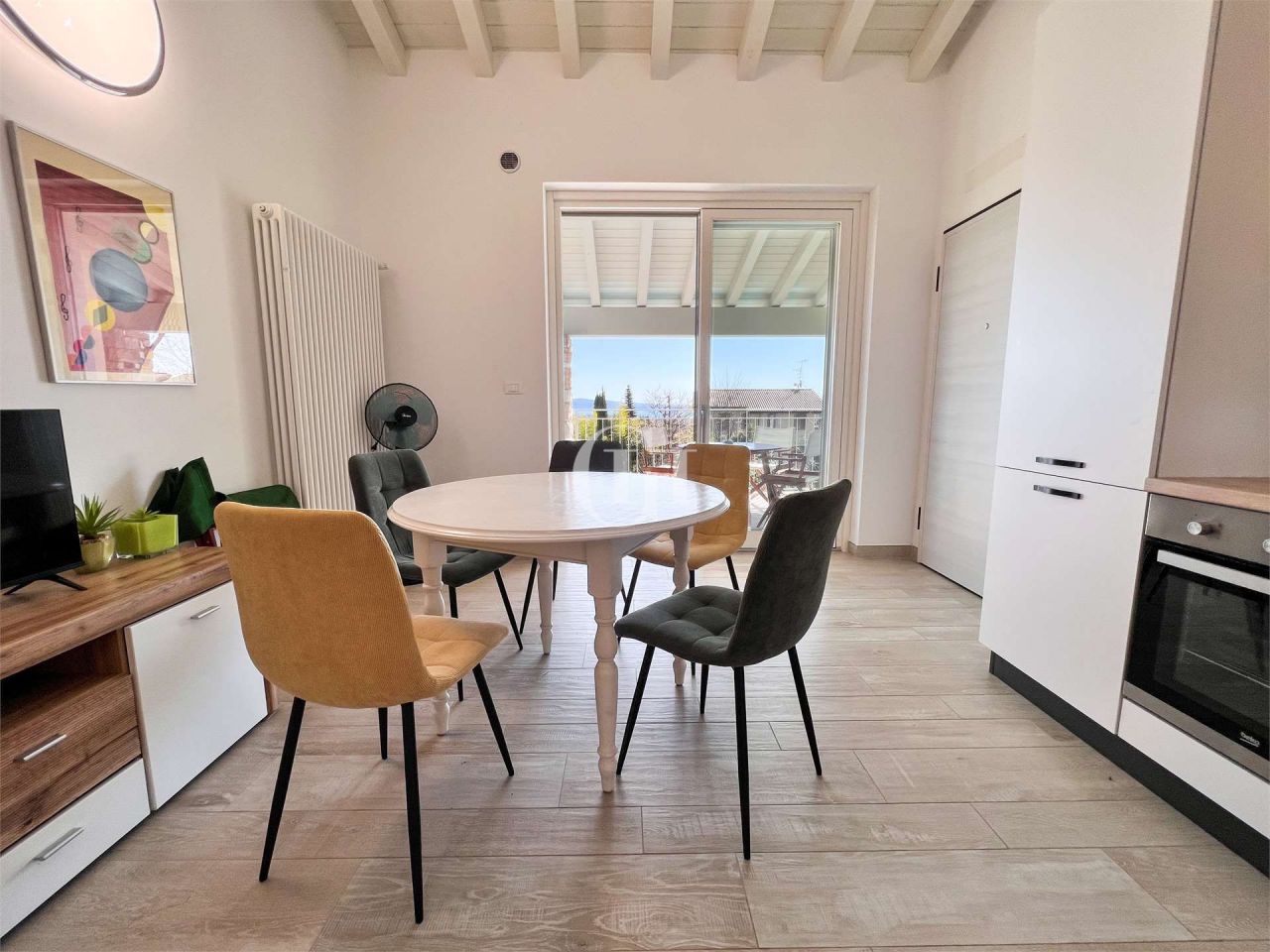 Апартаменты у озера Гарда, Италия, 80 м2 фото 3