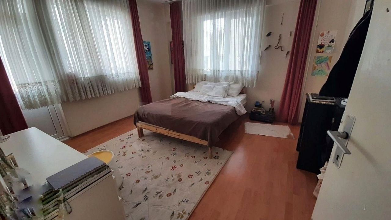 Квартира в Анталии, Турция, 140 м2 фото 1