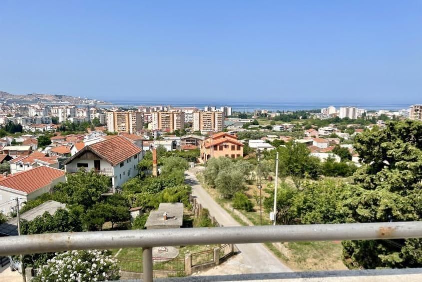 Апартаменты в Баре, Черногория, 73 м2
