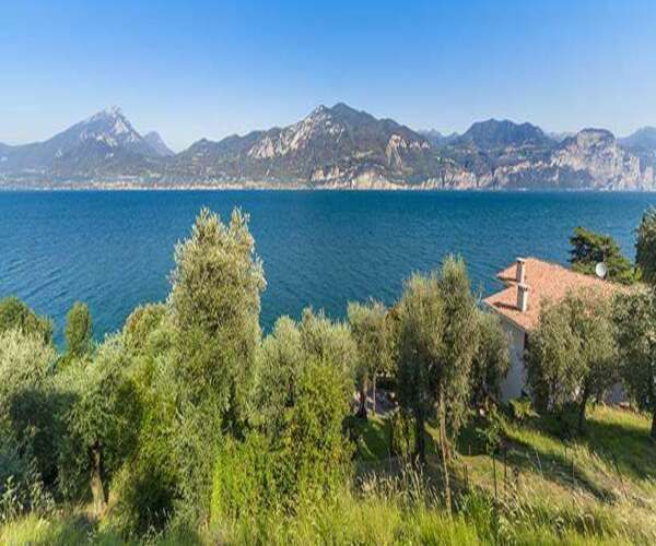 Вилла у озера Гарда, Италия, 375 м2 фото 4