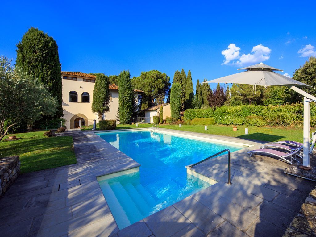 Вилла во Флоренции, Италия, 1 730 м2 фото 1