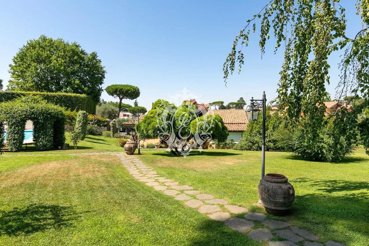 Вилла в Фраскати, Италия, 615 м2 фото 4