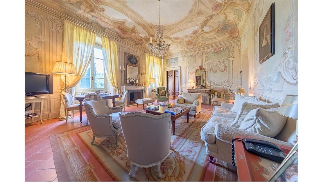 Квартира у озера Гарда, Италия, 135 м2 фото 1