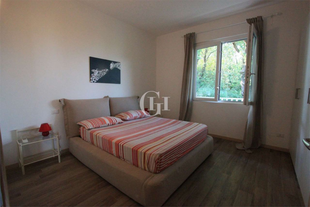 Квартира у озера Гарда, Италия, 95 м2 фото 5