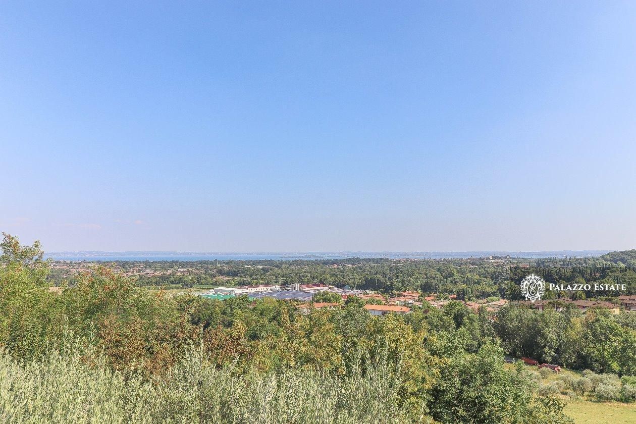 Вилла в Польпенацце-дель-Гарде, Италия, 200 м2 фото 2
