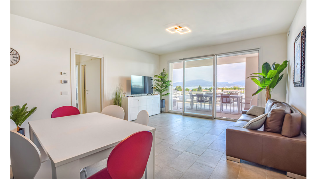 Апартаменты у озера Гарда, Италия, 90 м2 фото 4