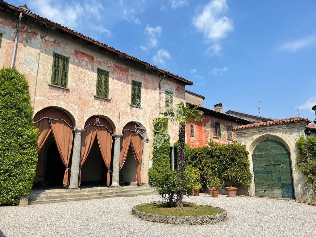 Вилла Bosisio Parini, Италия, 1 039 м2 фото 1