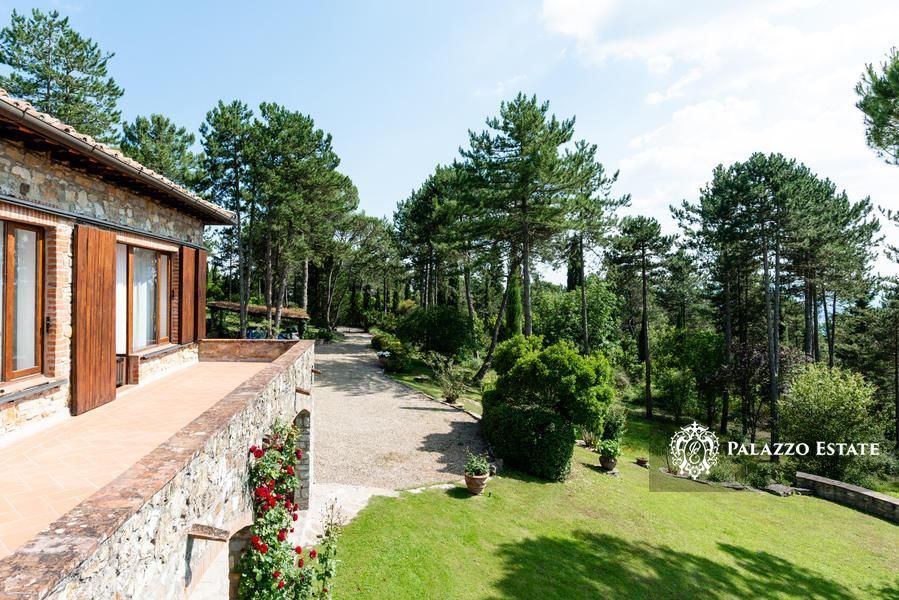 Вилла в Кастеллина-ин-Кьянти, Италия, 280 м2 фото 4