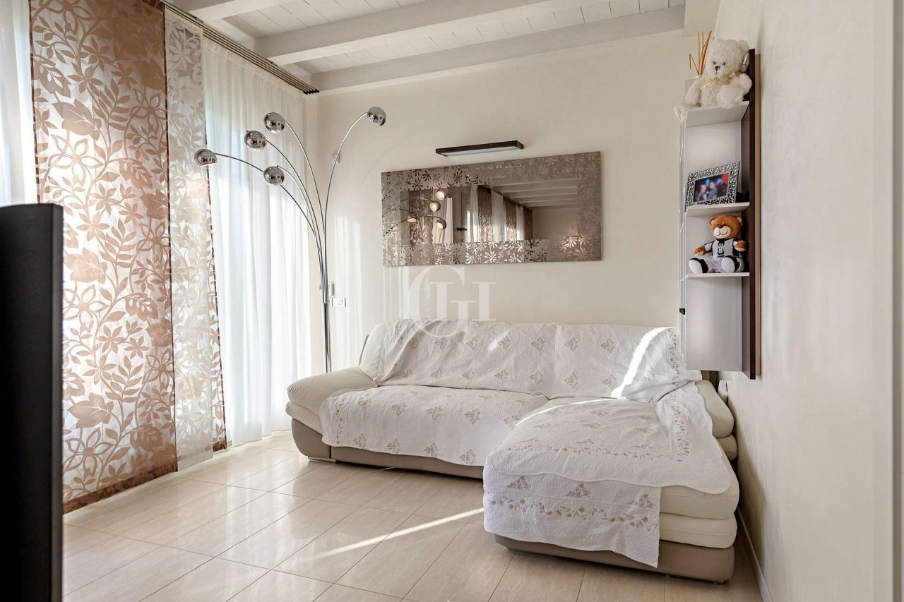 Таунхаус у озера Гарда, Италия, 125 м2 фото 4