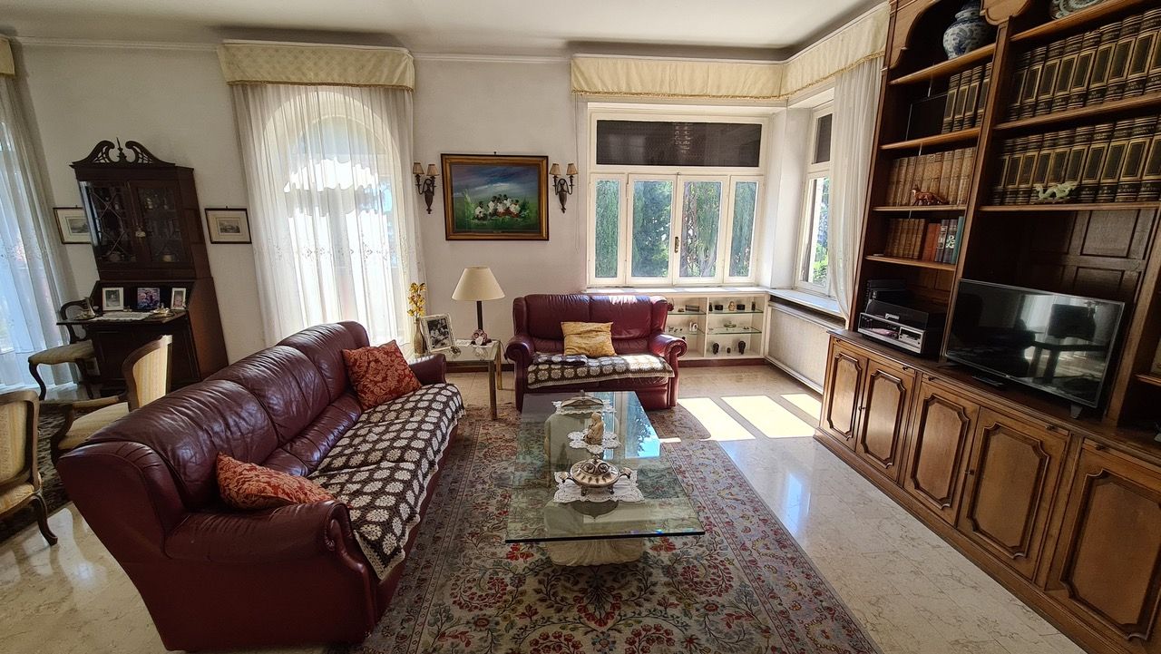 Вилла в Сан-Ремо, Италия, 500 м2 фото 3