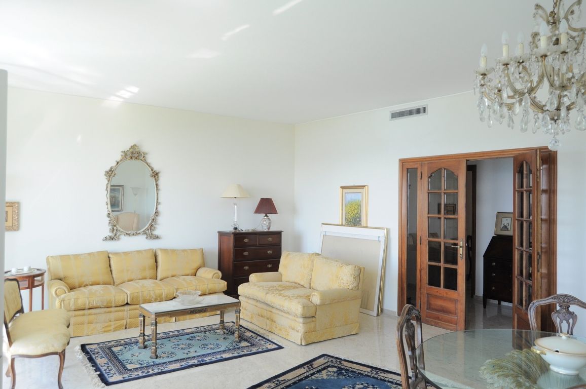 Пентхаус в Оспедалетти, Италия, 155 м2 фото 2