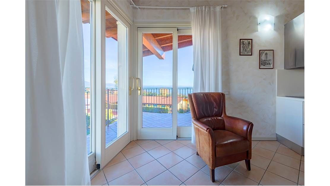 Апартаменты у озера Гарда, Италия, 100 м2 фото 5