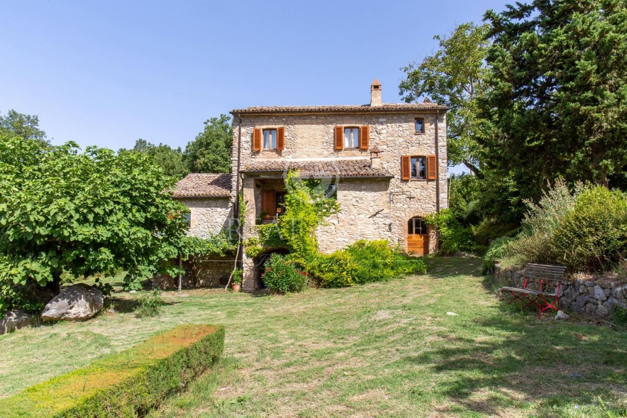 Дом San Casciano dei Bagni, Италия, 397.65 м2 фото 5