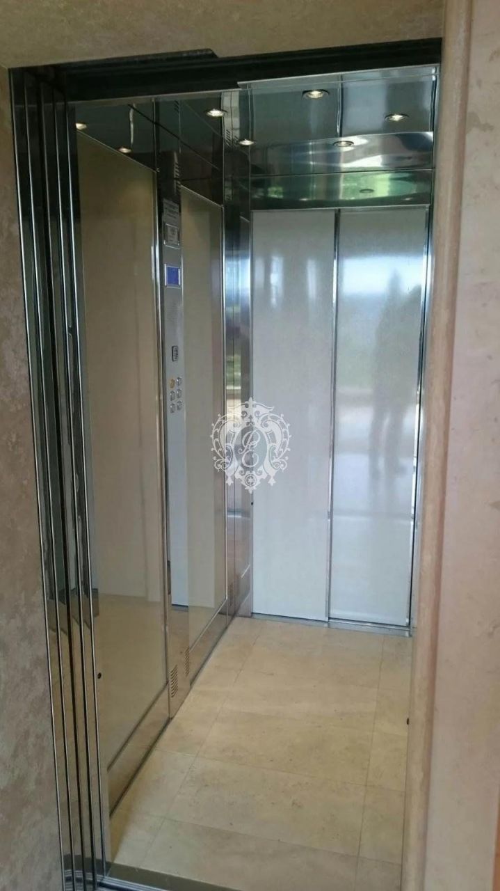 Замок в Тоди, Италия, 1 000 м2 фото 4