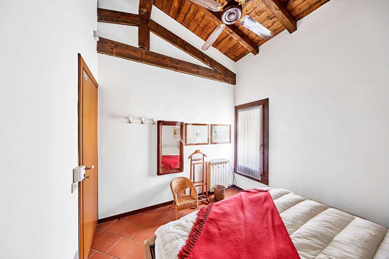 Таунхаус у озера Гарда, Италия, 82 м2 фото 4