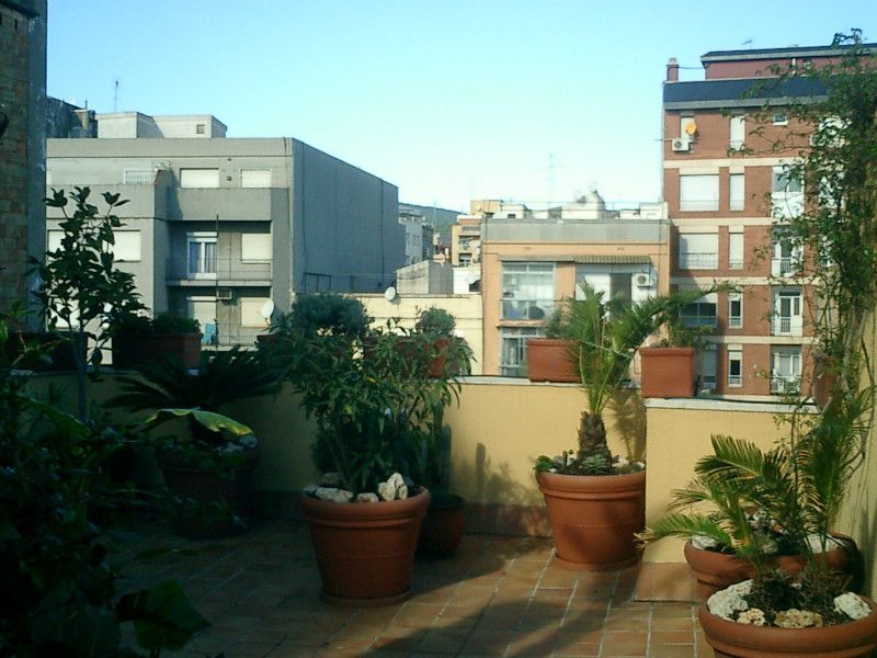 Квартира в Барселоне, Испания, 90 м2 фото 1