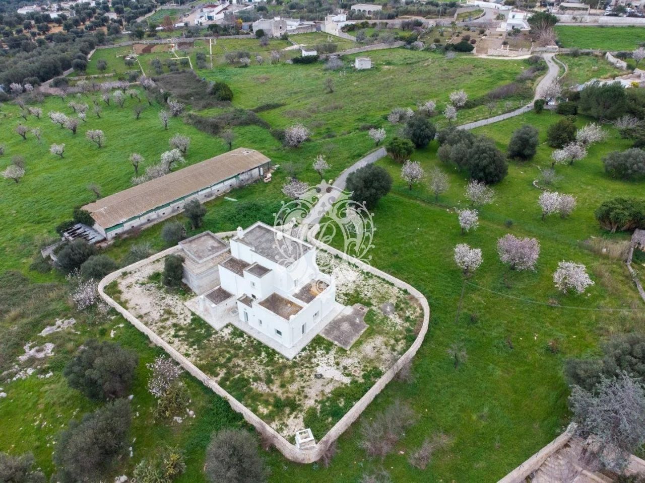 Вилла в Остуни, Италия, 260 м2 фото 4
