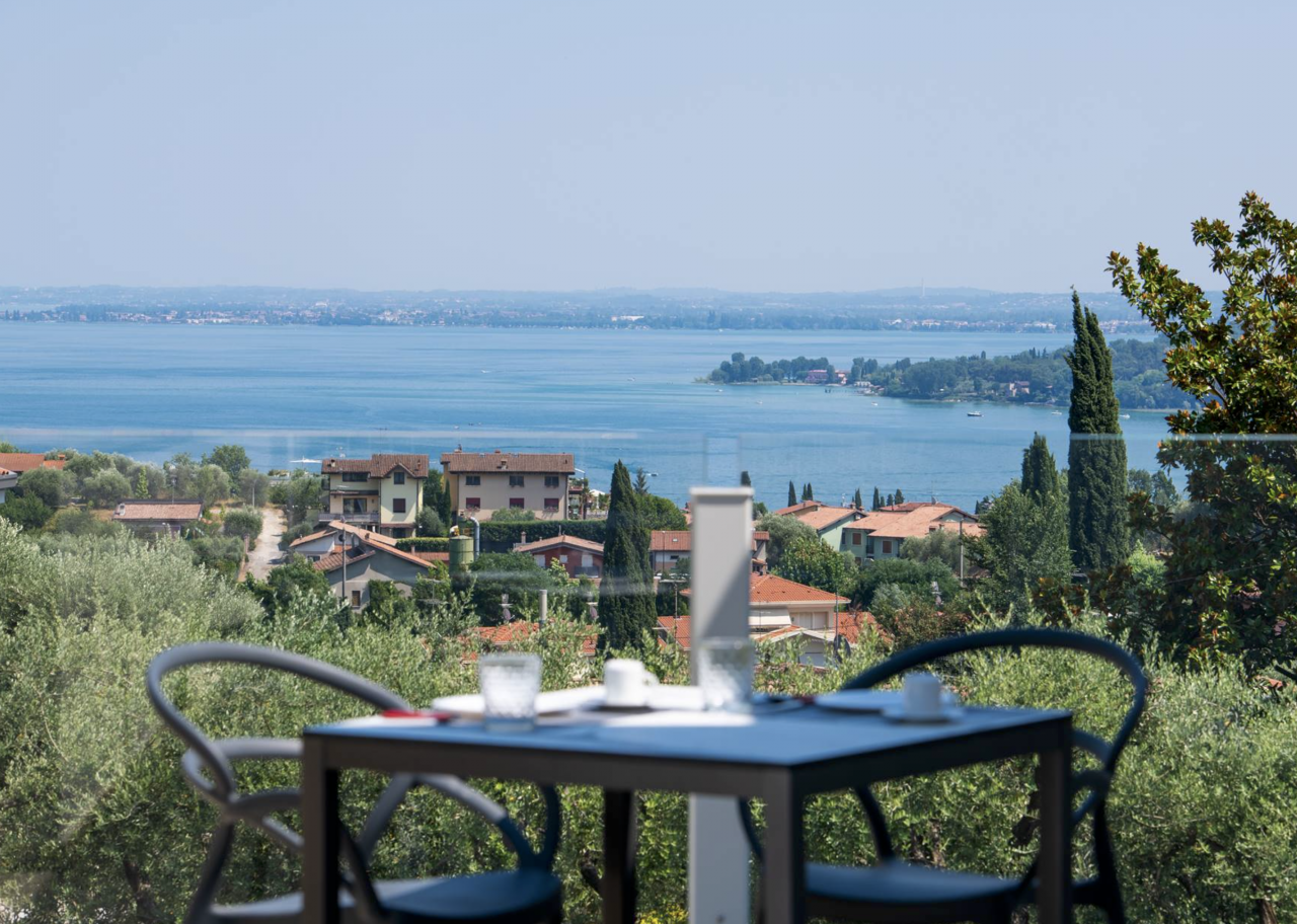 Вилла у озера Гарда, Италия, 320 м2 фото 5